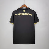 Bayern München 2021-2022 away game